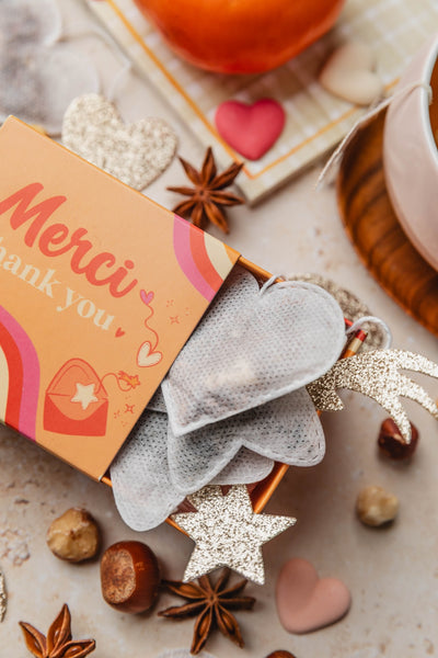 Mini Coffret MERCI – 10 sachets de thé originaux en forme de cœur & étoile